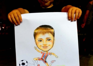 ציורי קריקטורות צבעוניות ומצחיקות לאירועי בר ובת מצווה - מהציירת בתאל הקריקטוריסטית