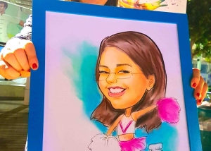 אטרקציית קריקטורות מושקעת באירועים מיוחדים ומתנות ומזכרות יוקרתיותת